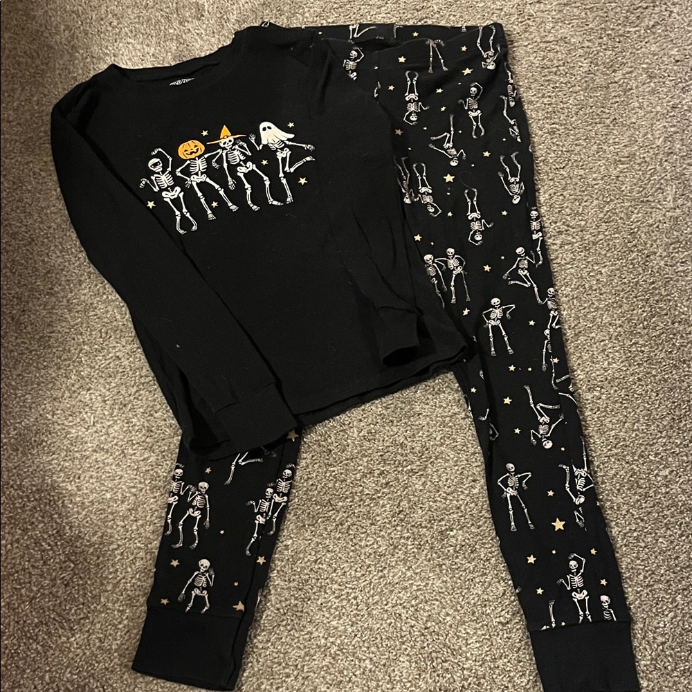 Old Navy Black Skeleton Kids Pajama Set